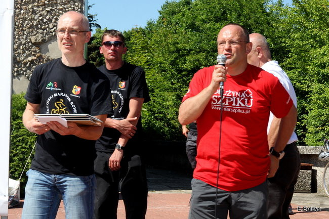 Czas zwycięzcy 2 godziny 10 minut (zdjęcia z dekoracji zwycięzców)