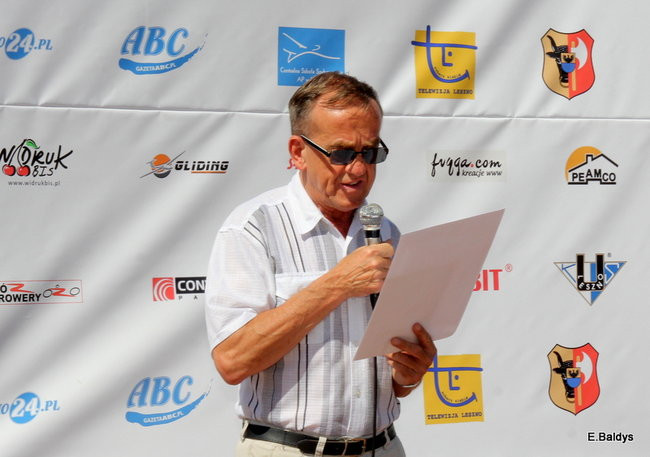 Czas zwycięzcy 2 godziny 10 minut (zdjęcia z dekoracji zwycięzców)