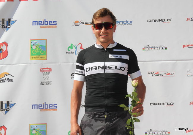 Czas zwycięzcy 2 godziny 10 minut (zdjęcia z dekoracji zwycięzców)