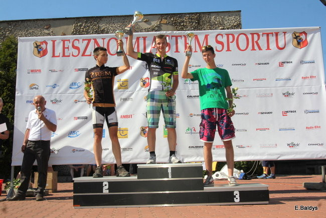 Czas zwycięzcy 2 godziny 10 minut (zdjęcia z dekoracji zwycięzców)