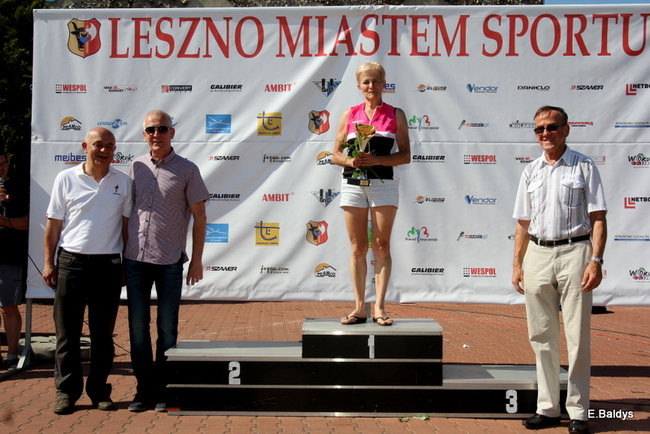 Czas zwycięzcy 2 godziny 10 minut (zdjęcia z dekoracji zwycięzców)