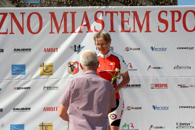 Czas zwycięzcy 2 godziny 10 minut (zdjęcia z dekoracji zwycięzców)