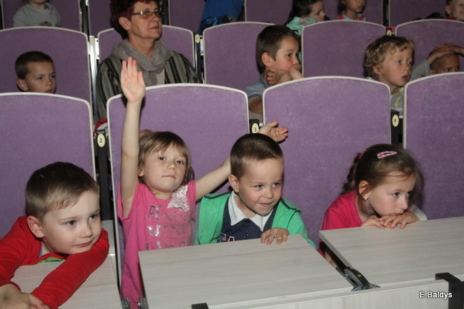 Brzydkie Kaczątko w auli PWSZ (zdjęcia)