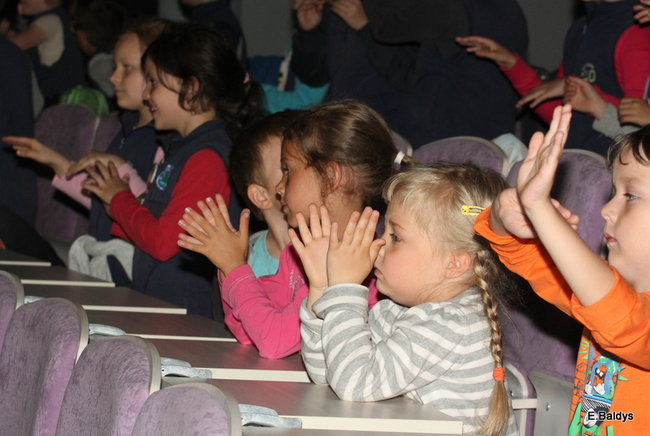 Brzydkie Kaczątko w auli PWSZ (zdjęcia)