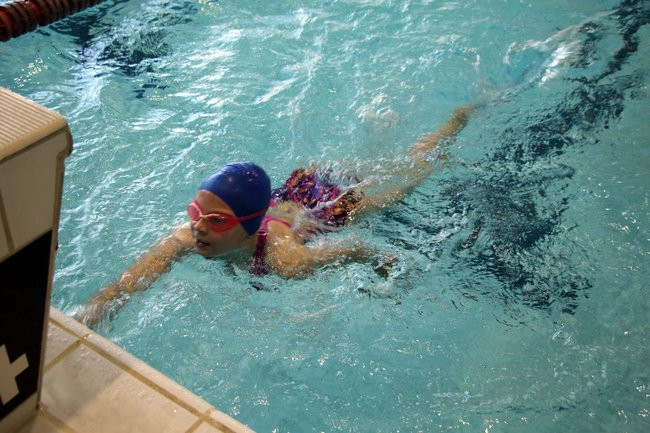 Pływackie zmagania na Akwawicie (zdjęcia)