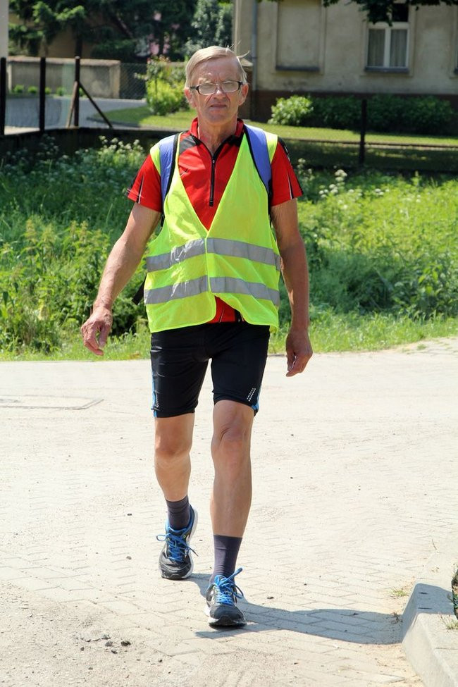 Pod drzewem odpoczynek (zdjęcia)