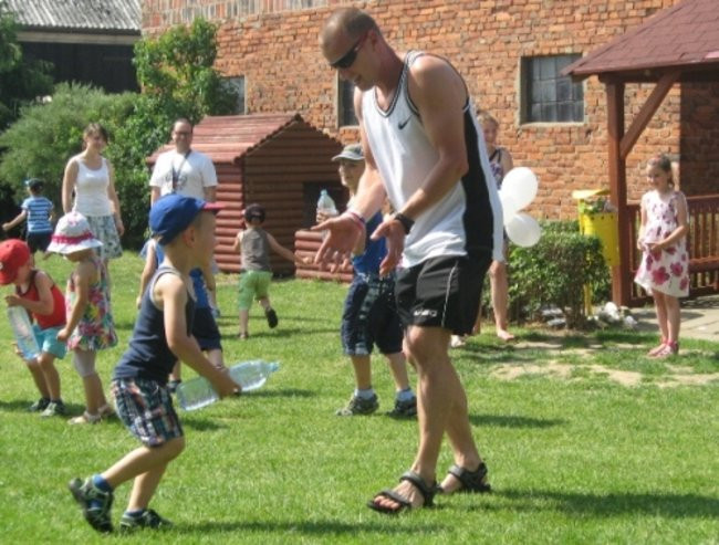 Wspólna zabawa w Dąbczu (zdjęcia)