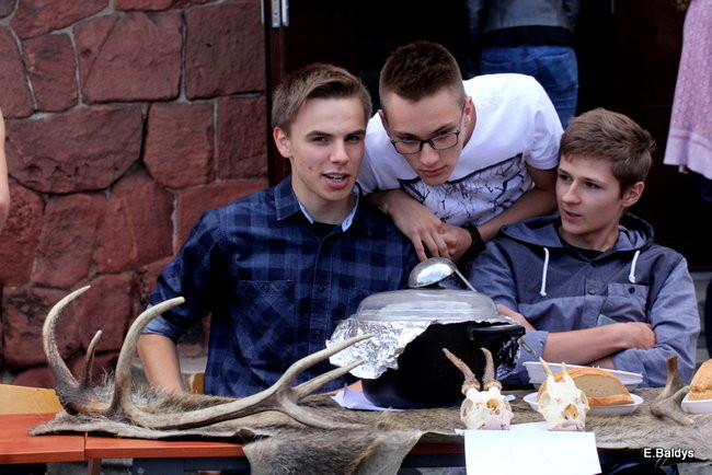 Zabawa z Rodem Leszczyńskich ( zdjęcia)