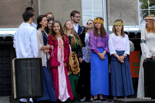 Zabawa z Rodem Leszczyńskich ( zdjęcia)