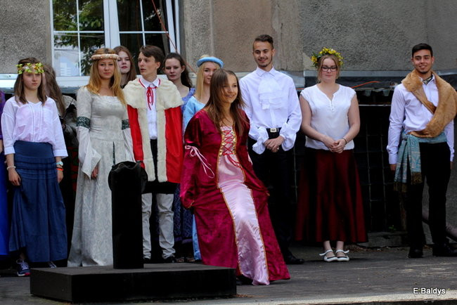 Zabawa z Rodem Leszczyńskich ( zdjęcia)