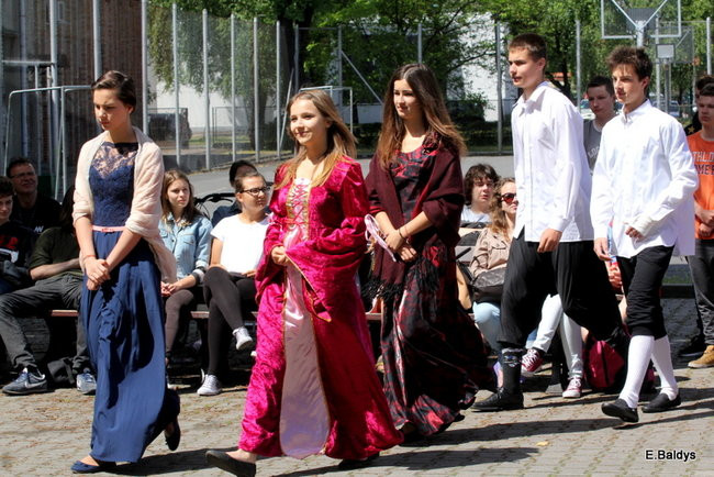 Zabawa z Rodem Leszczyńskich ( zdjęcia)