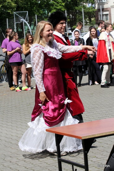 Zabawa z Rodem Leszczyńskich ( zdjęcia)