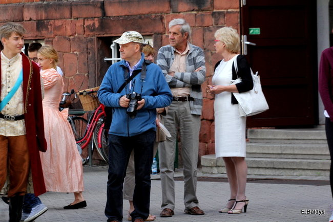 Zabawa z Rodem Leszczyńskich ( zdjęcia)