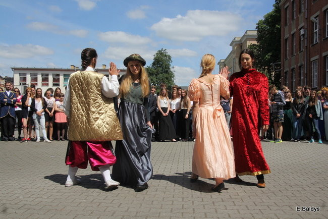 Zabawa z Rodem Leszczyńskich ( zdjęcia)