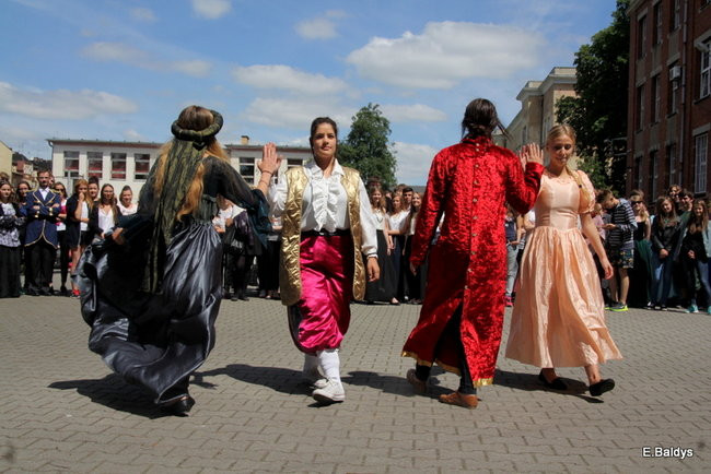 Zabawa z Rodem Leszczyńskich ( zdjęcia)