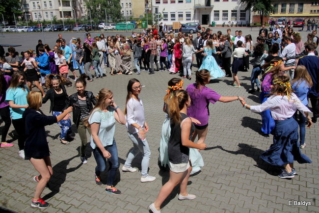 Zabawa z Rodem Leszczyńskich ( zdjęcia)