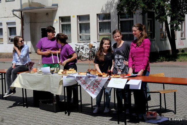 Zabawa z Rodem Leszczyńskich ( zdjęcia)