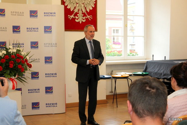 Dzieci promują segregację śmieci (zdjęcia)