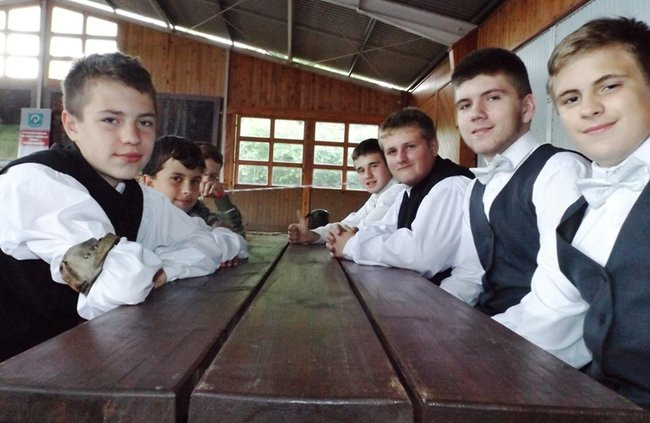 Wianki w  Boszkowie na ludowo (zdjęcia)