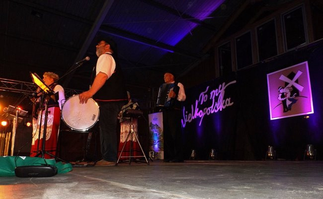 Wianki w  Boszkowie na ludowo (zdjęcia)