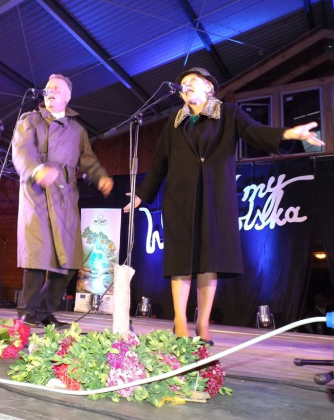 Wianki w  Boszkowie na ludowo (zdjęcia)