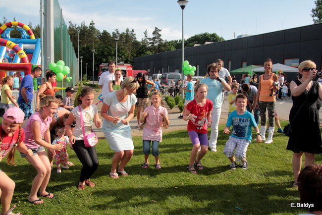 Ja i moja rodzina - Festyn PM 12 (zdjęcia)