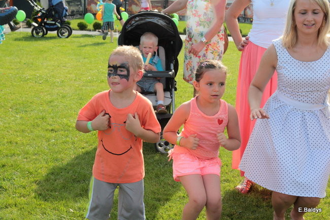 Ja i moja rodzina - Festyn PM 12 (zdjęcia)