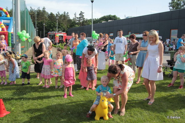 Ja i moja rodzina - Festyn PM 12 (zdjęcia)