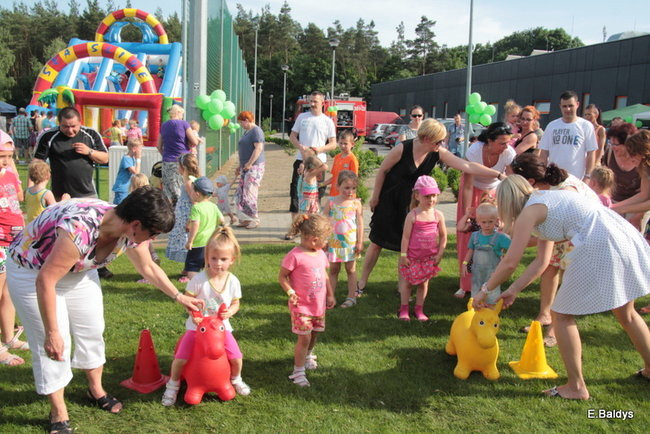 Ja i moja rodzina - Festyn PM 12 (zdjęcia)