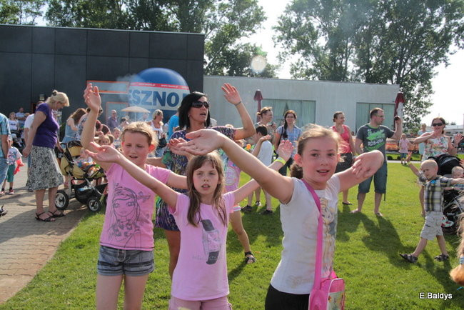 Ja i moja rodzina - Festyn PM 12 (zdjęcia)