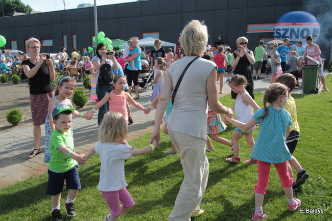 Ja i moja rodzina - Festyn PM 12 (zdjęcia)