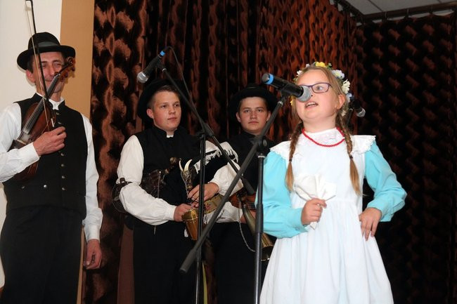 Festyn Wiejski w Bukówcu Górnym (zdjęcia)