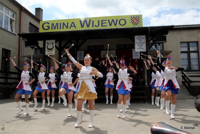 Biesiadne śpiewanie w Wijewie (zdjęcia)