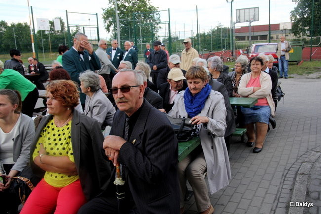 Biesiadne śpiewanie w Wijewie (zdjęcia)