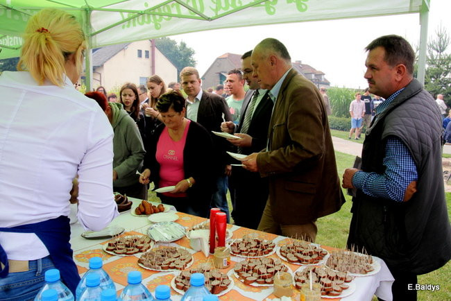 Pieczenie chleba w Rolniku (zdjęcia)