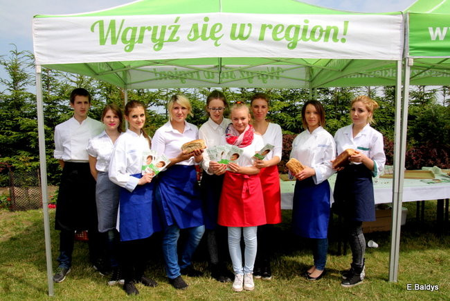 Pieczenie chleba w Rolniku (zdjęcia)