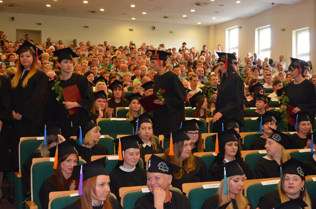 Absolutorium w leszczyńskiej WSH (zdjęcia)