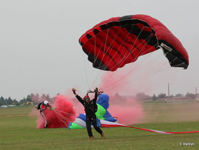 Latali, szybowali i spadali (zdjęcia i film)