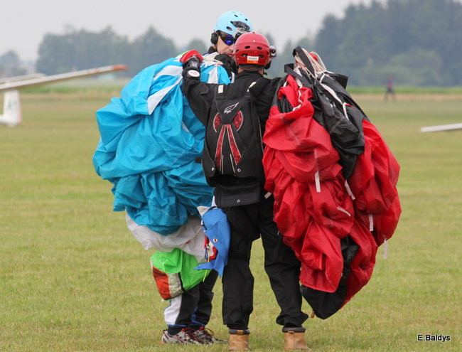 Latali, szybowali i spadali (zdjęcia i film)