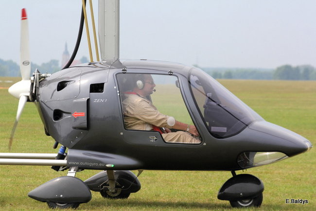 Latali, szybowali i spadali (zdjęcia i film)