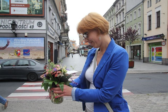 Radosne bukiety można był znaleźć w całym mieście (zdjęcia)