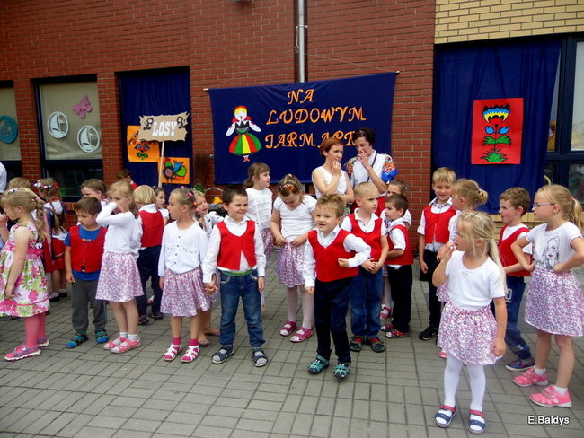Na ludowo w Przedszkolu Miejskim nr 13 (zdjęcia)
