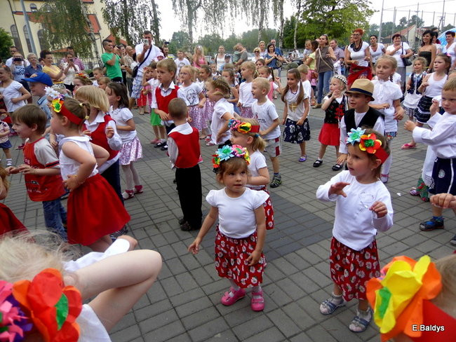 Na ludowo w Przedszkolu Miejskim nr 13 (zdjęcia)