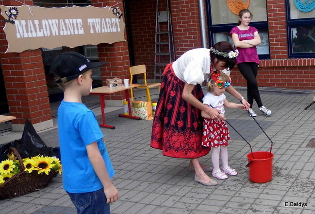 Na ludowo w Przedszkolu Miejskim nr 13 (zdjęcia)