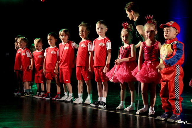 Wielka Gala Przedszkola Akademia Odkrywców  (zdjęcia)