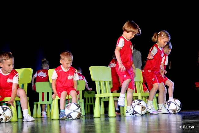 Wielka Gala Przedszkola Akademia Odkrywców  (zdjęcia)