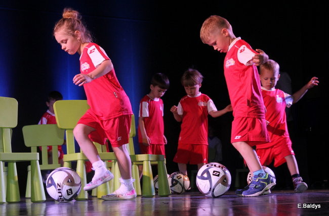 Wielka Gala Przedszkola Akademia Odkrywców  (zdjęcia)