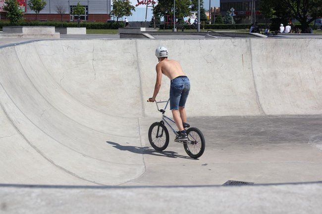 Upał im nie starszny, tłoczno na Skateplazie (zdjęcia)
