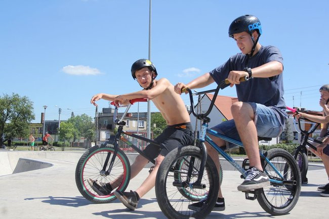 Upał im nie starszny, tłoczno na Skateplazie (zdjęcia)