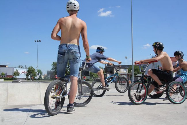 Upał im nie starszny, tłoczno na Skateplazie (zdjęcia)
